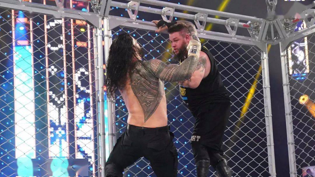 wwe环球冠军无下限罗曼雷恩斯和杰乌索共同演绎将坏蛋进行到底