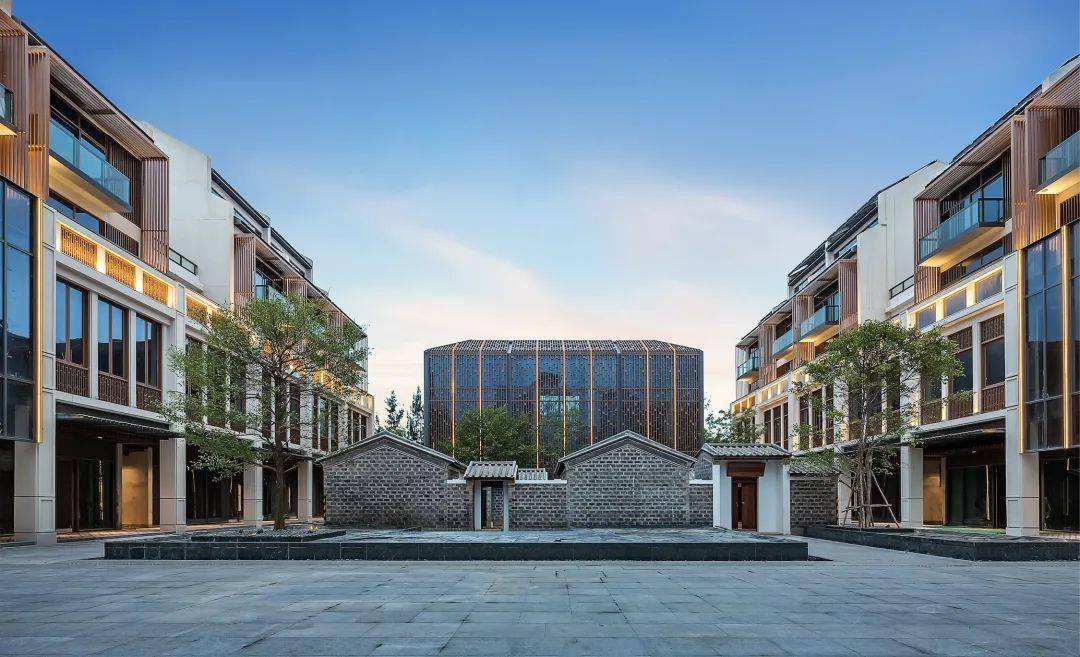 南洋回龙楼美丽汇山海