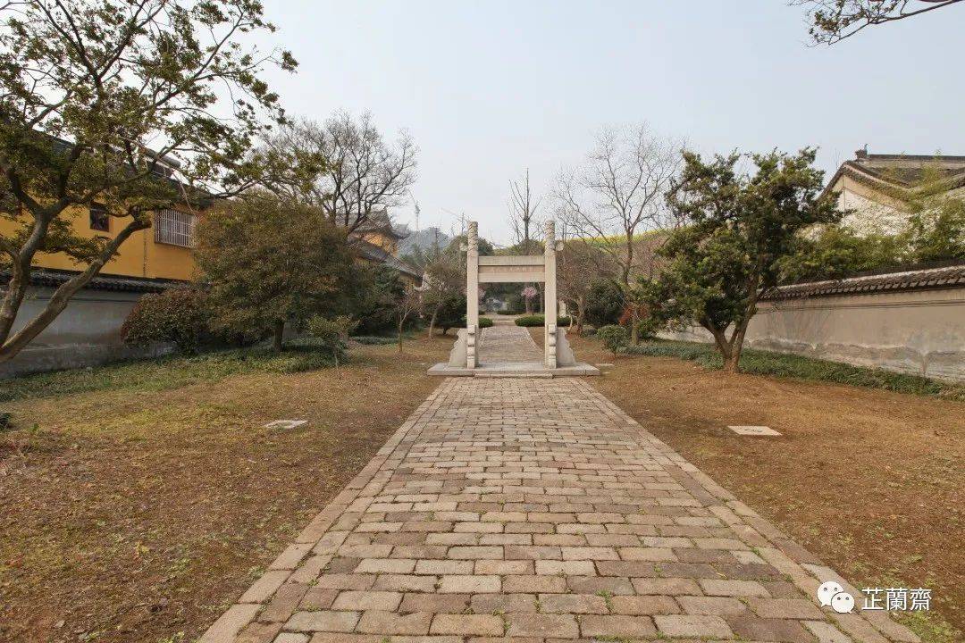 觅画记倪瓒富于疏淡简劲之趣最难学下韦力撰