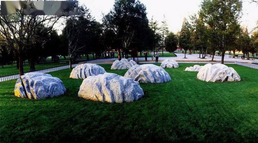 天坛里的七星石为什么却是八块石头