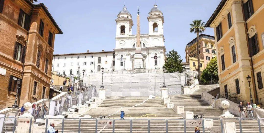 西班牙广场台阶