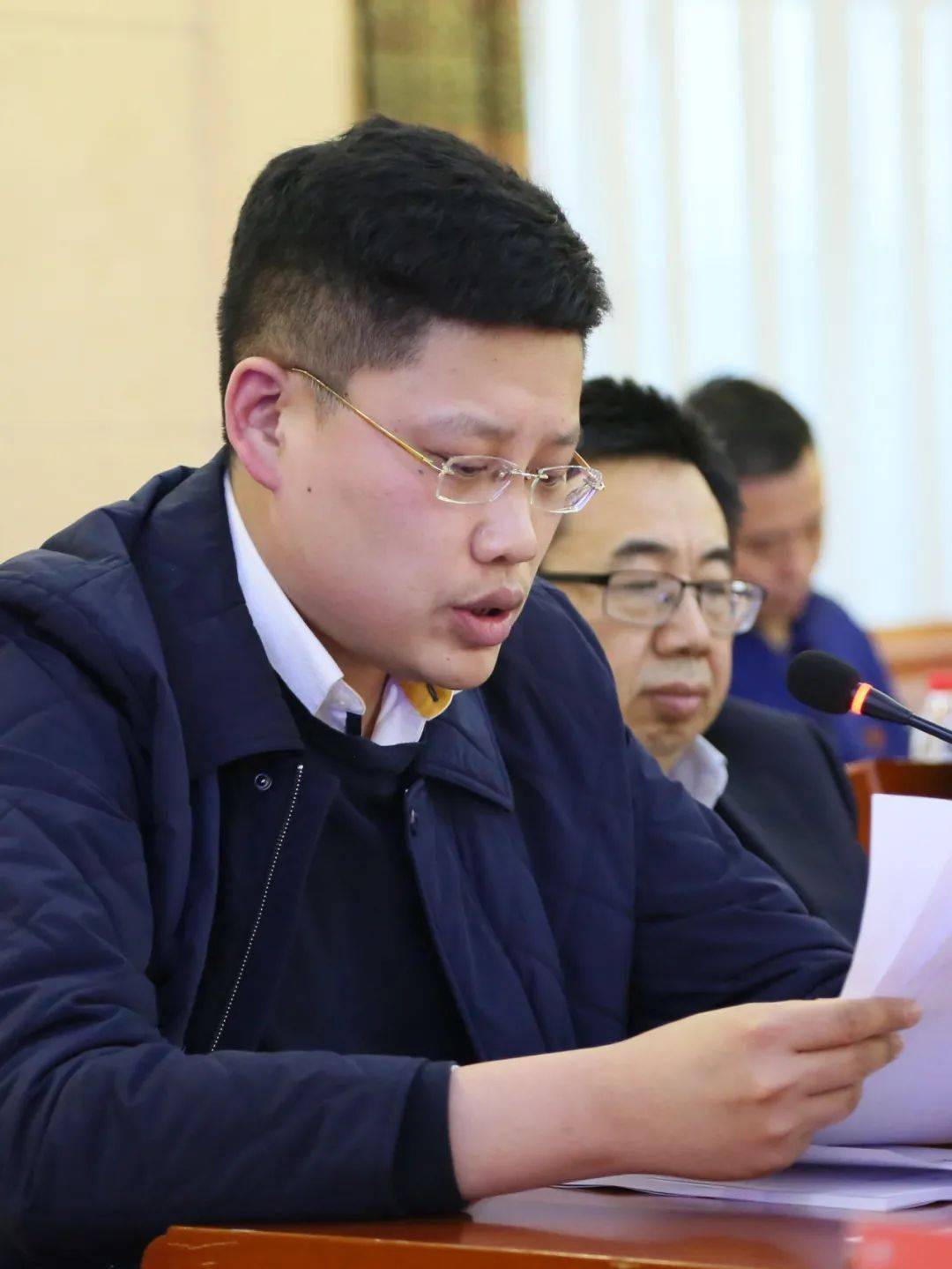 鸡西矿业公司鲁鹏飞在集团公司人才工作座谈会上作交流发言