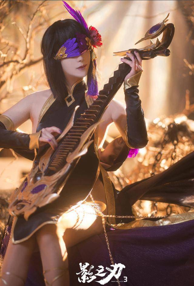 cos界福利君冷冷实力宠粉绝美女装超惊艳动漫腿绝了