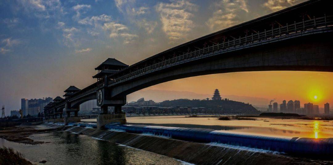 宝鸡的桥,超美!_渭河大桥