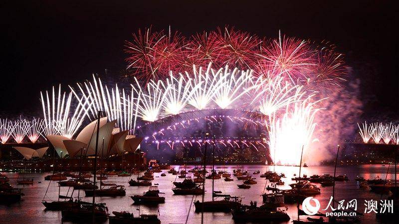澳大利亚悉尼举行2020跨年烟花秀迎接崭新一年
