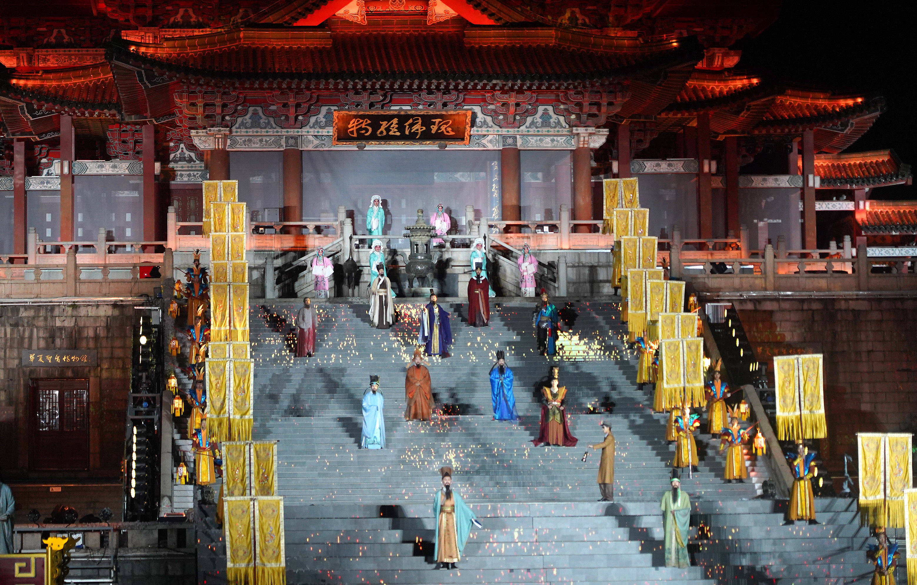 《寻梦滕王阁》大型实景演出在南昌正式公演
