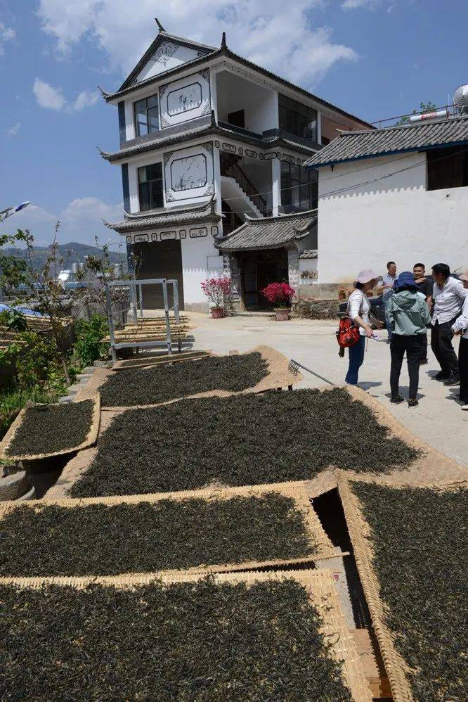 旅游云县漫湾镇