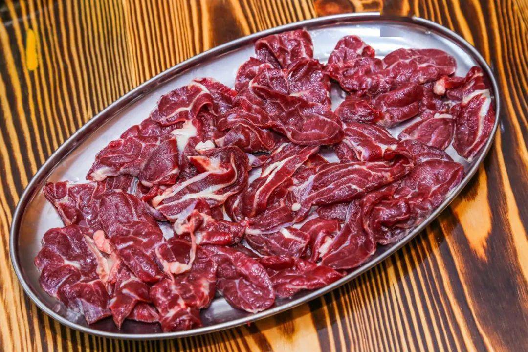 定位棠下沙富 ▎润兴牛餐馆横空出道 #秋天的第一份牛肉火锅我选ta!