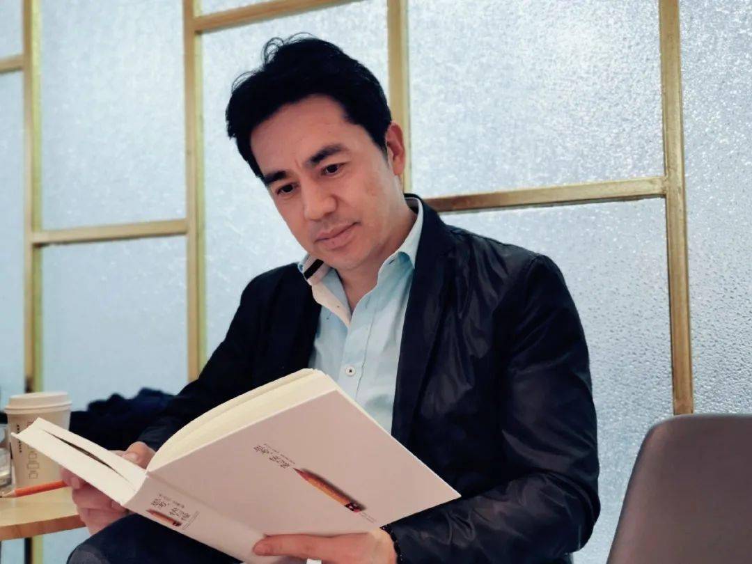 “新老师”李隽业:“误打误撞”走上科研路后为什么不愿离开了 | Hey!年青人-搜狐大视野-搜狐新闻