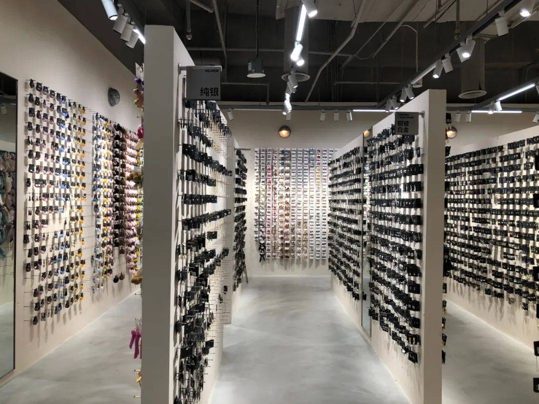 海量款式平价策略的配饰风吹遍全国你看好这个品类的