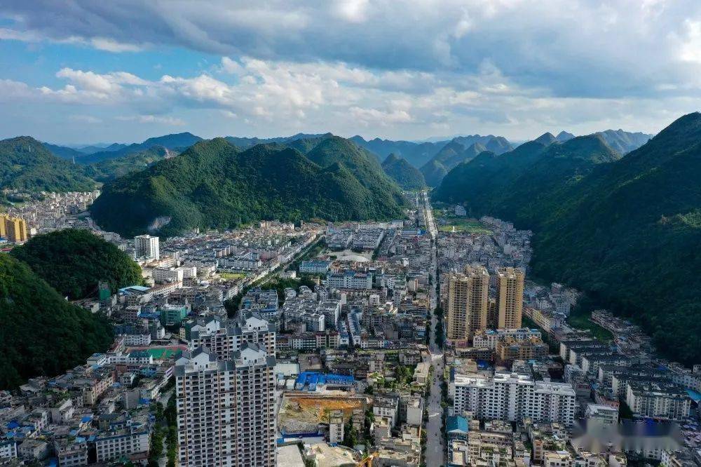 写好"精准"文章 ——乐业县推进脱贫攻坚工作纪实_百色