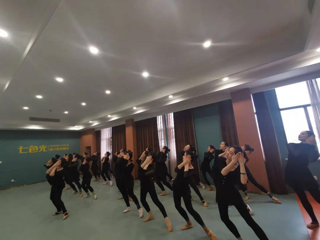 文化部师舞堂风雅中国舞13—14级师资培训,第二天