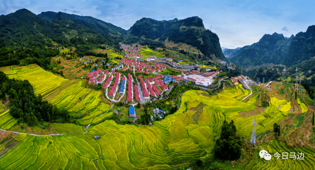 15小时跑拢走约起去吃马边抄手咯