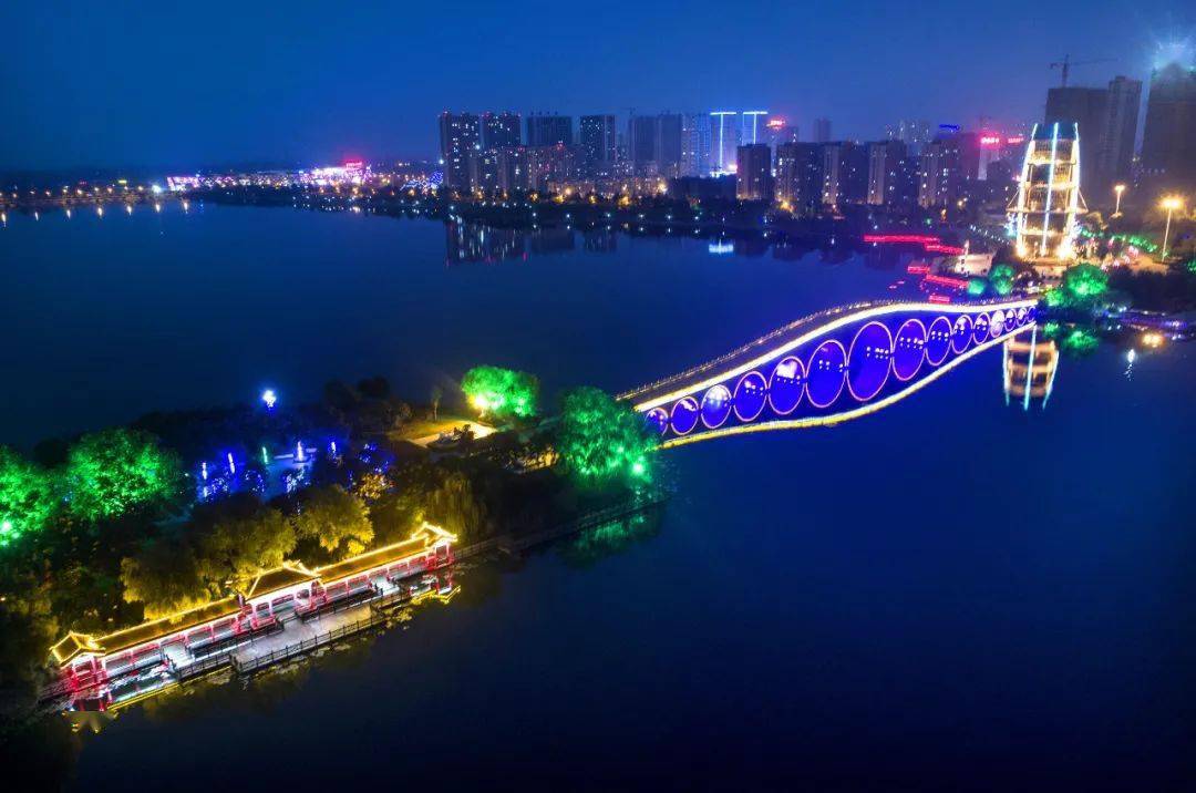 东海县西双湖夜景图片图片