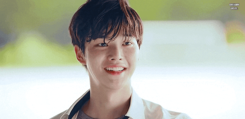 网飞年度压轴丧尸剧真强,这尺度差点没把我送走