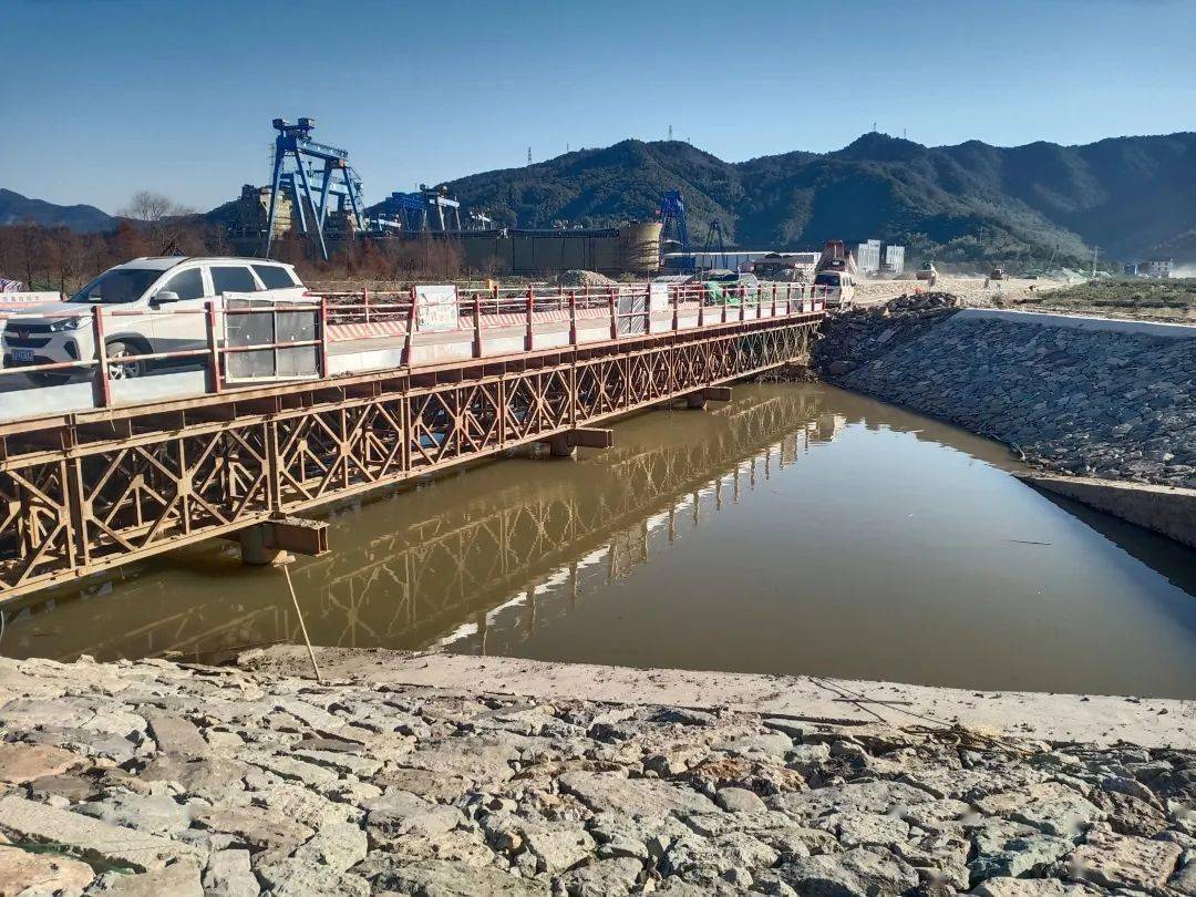 临海市副市长程敏江赴汛桥镇开展治水工程调研工作_蒋山农