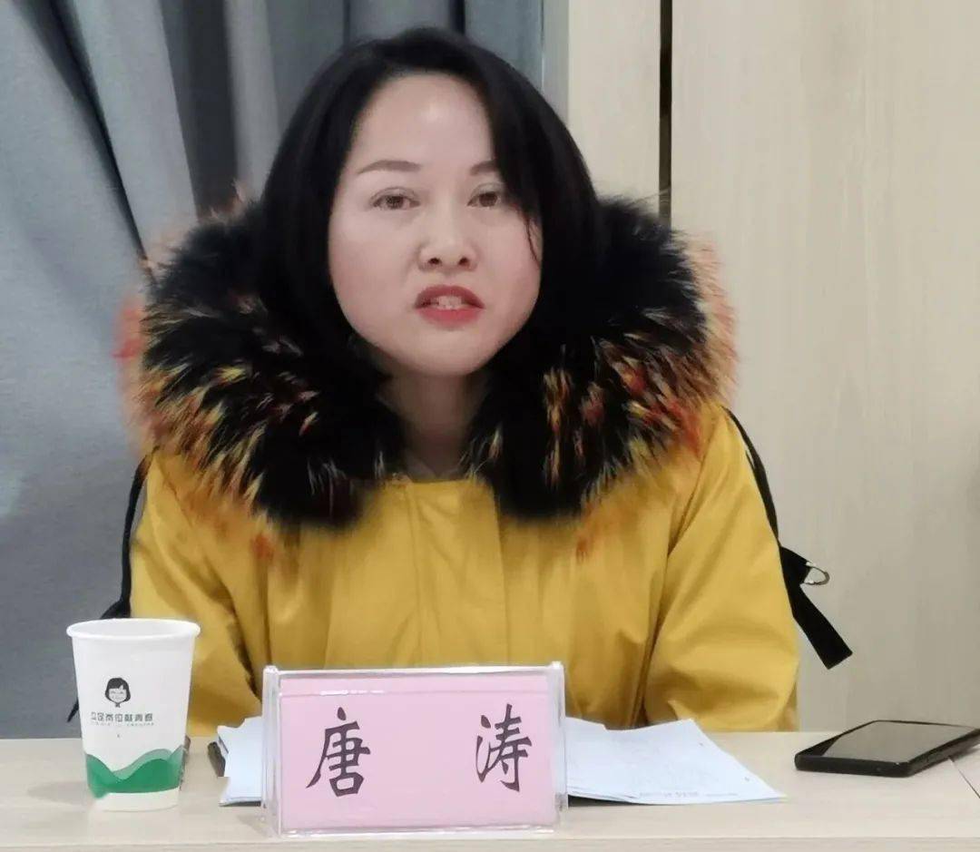 与会代表发言鲍楠对各位代表的精彩发言给予了充分肯定,与会代表谈到