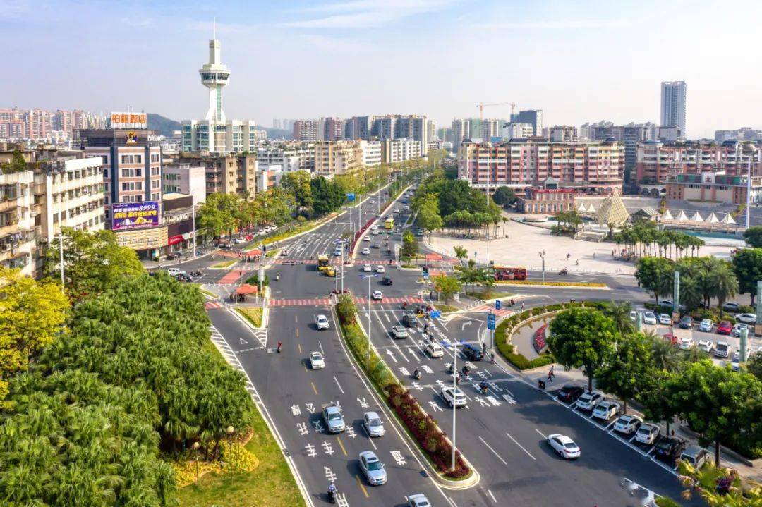 江门这些道路大变样!街坊们都点赞了……_大道