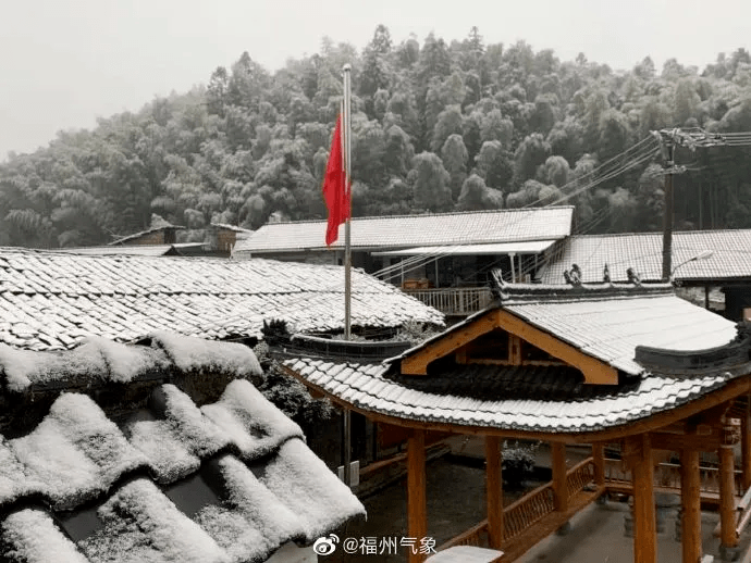 刚刚福建多地下雪了厦门气温过山车开启最冷的时候将在
