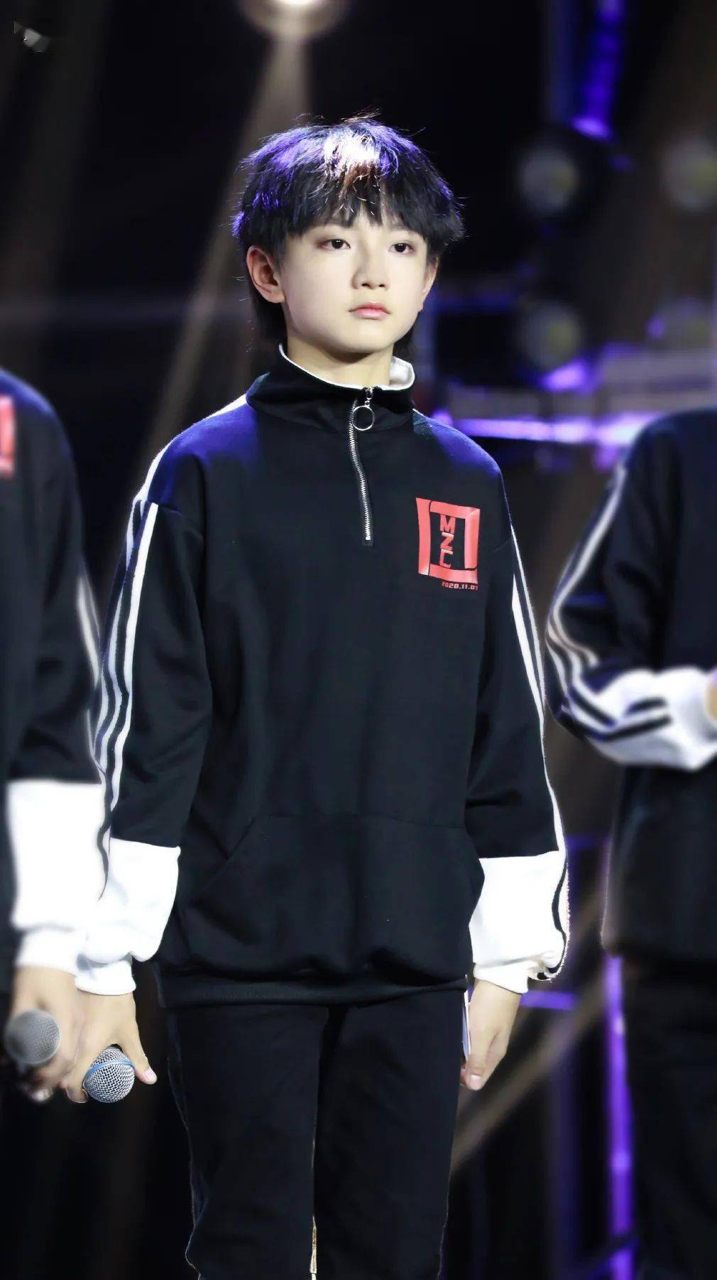 手机壁纸头像穆祉丞