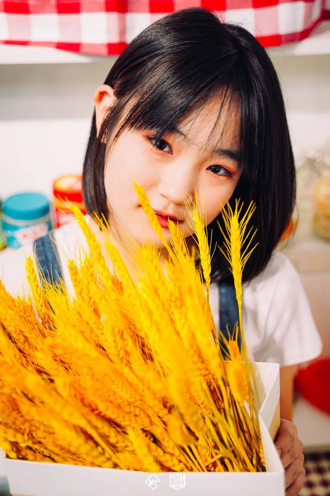 我们会说:是励齐女孩那样充满正能量,持有梦想,积极向上的长大!