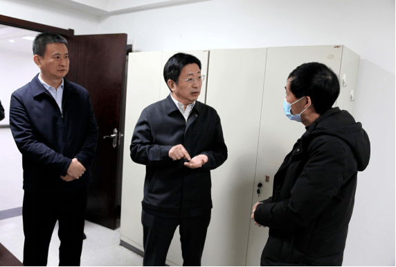 省政府副秘书长张焱参加调研.