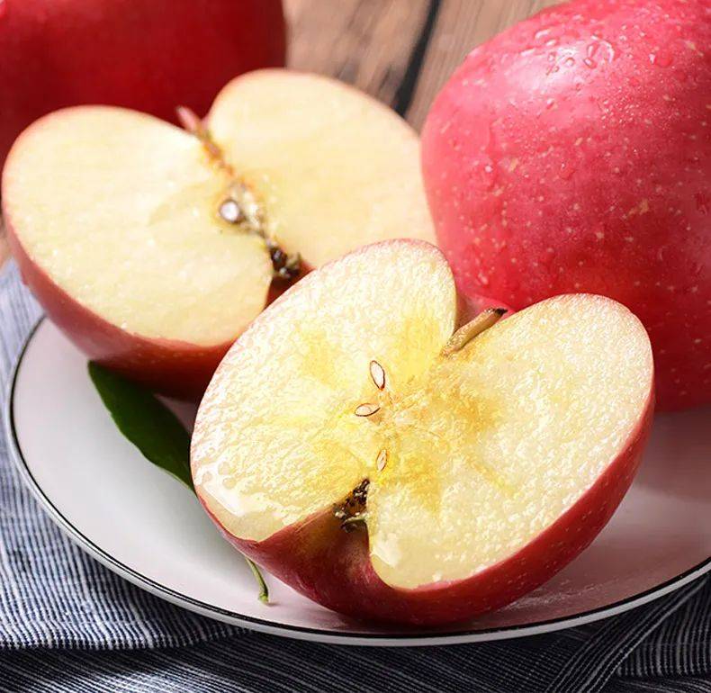 luck今天小编给大家说一下神奇的苹果第一个苹果亚当夏娃吃了改变了