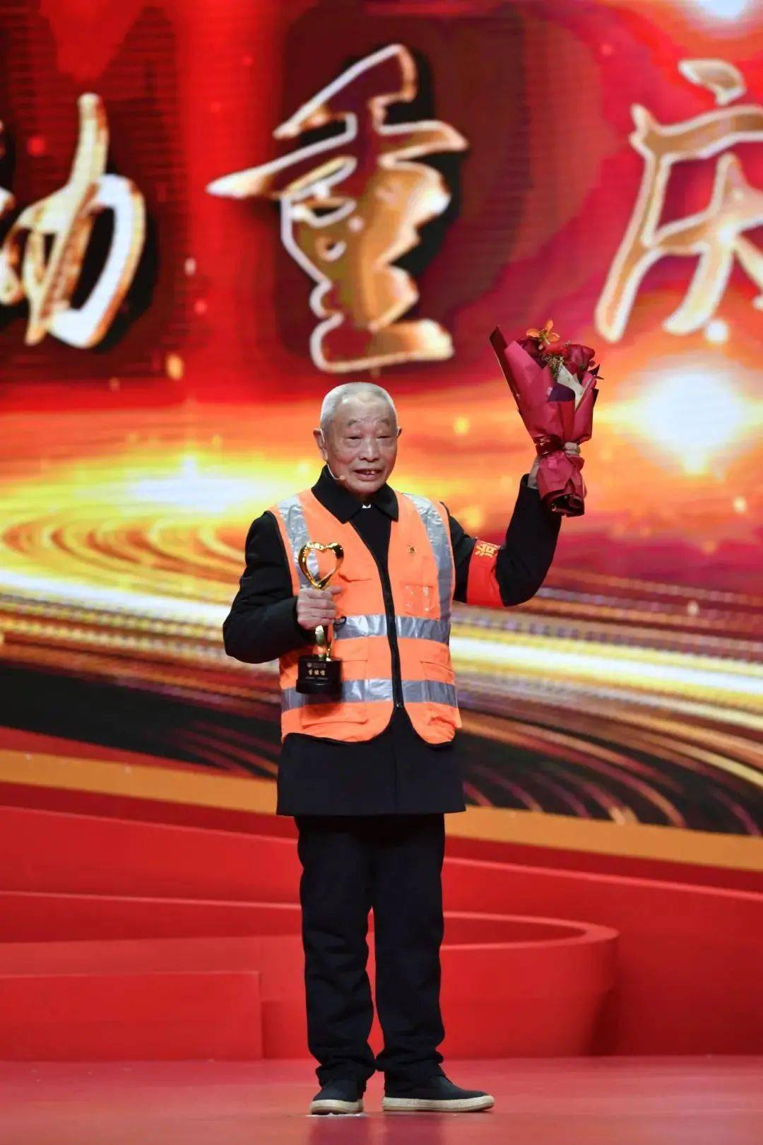 彭水李继儒获评感动重庆十大人物颁奖典礼不容错过