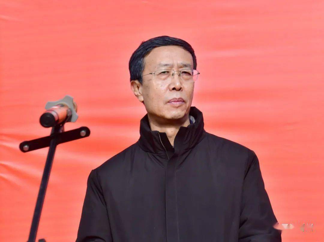 忻州市城乡建设开发公司董事长李志毅出席封顶仪式山西建投集团副总