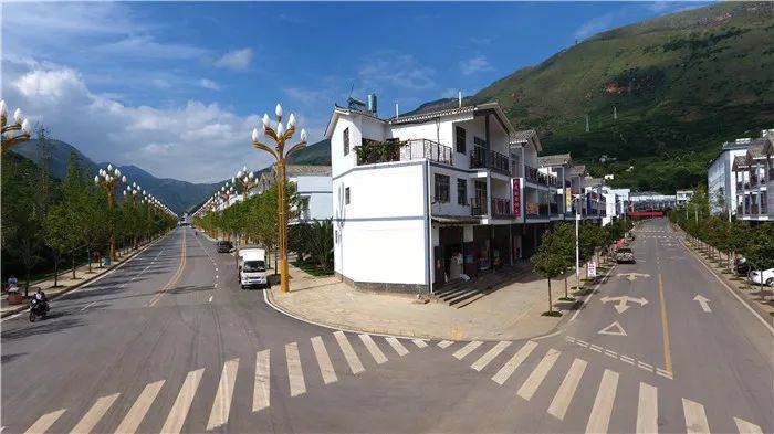 云南昭通:涅盘重生大跨越 幸福生活在后头!_龙头山镇