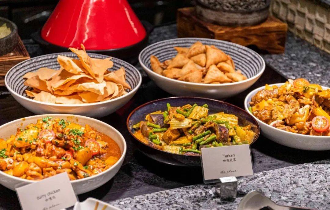 200 环球料理任吃,现烤龙虾,和牛来就送!