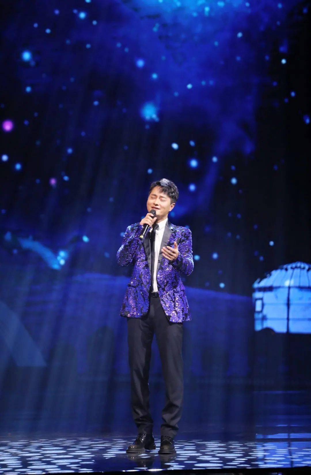 "甜歌皇后"李玲玉和青年歌唱家云飞同台献唱,一起回忆难忘好时光!