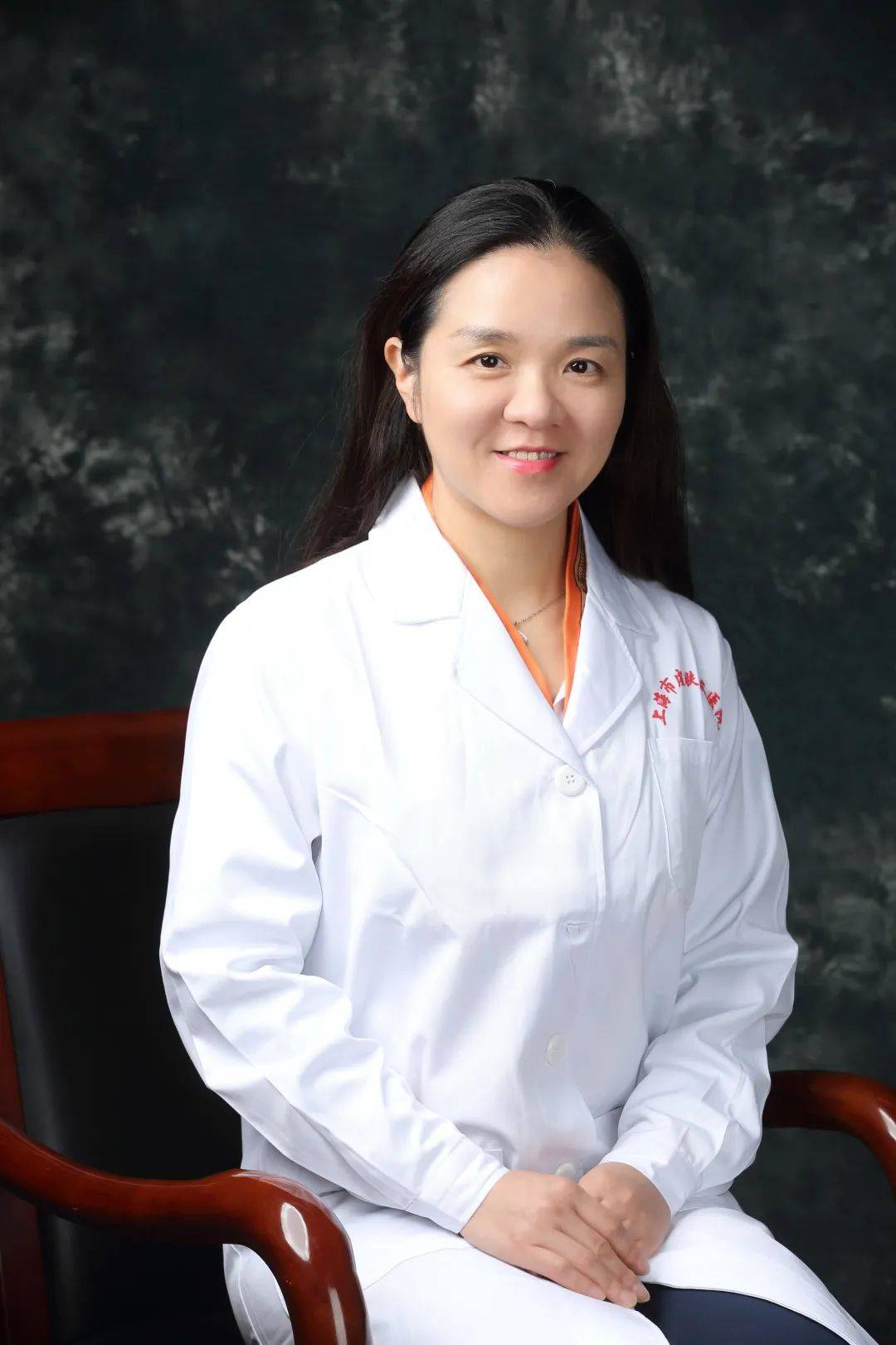 宝宝护肤品到底怎样选?皮肤病专家来解答