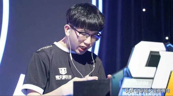 情久老四虽暂别舞台仍怀揣一颗赤诚之心