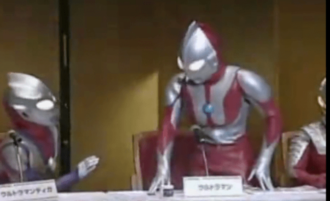 超搞笑的奥特曼发布会初代尴尬的场面要笑死人