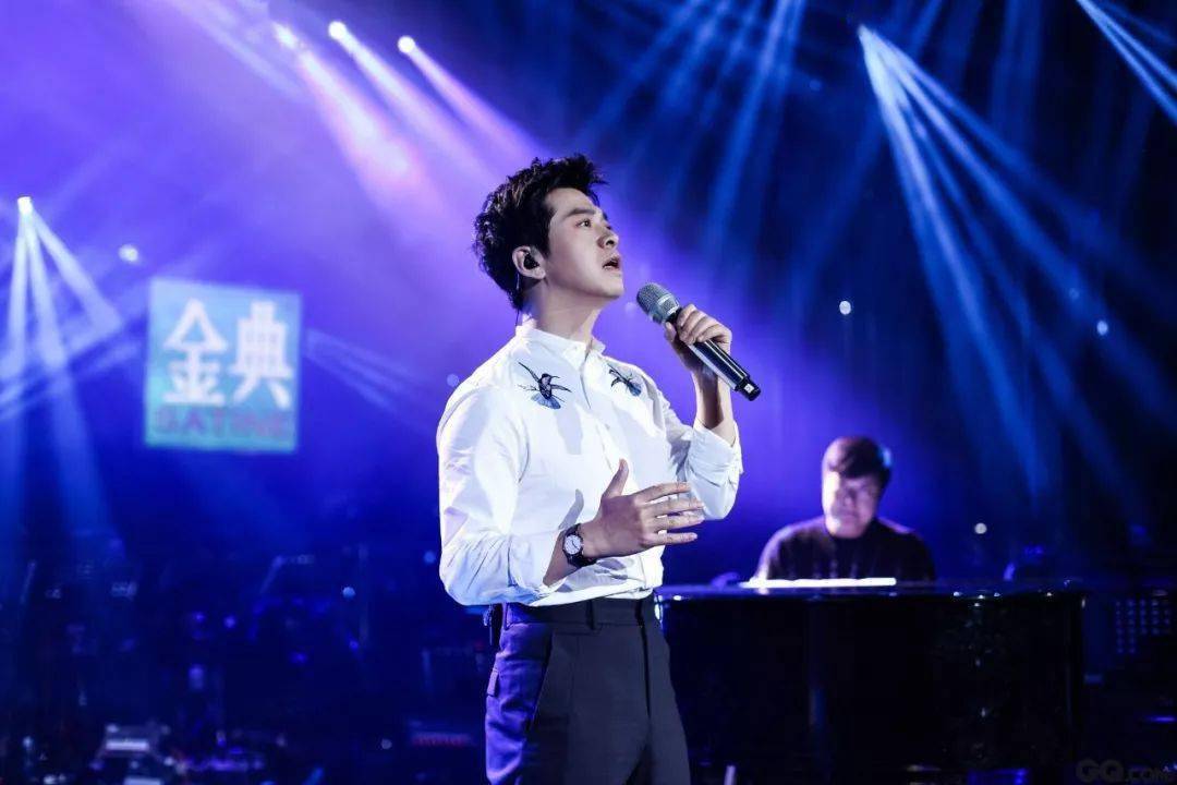 李健这首歌 太适合现在听了 Over