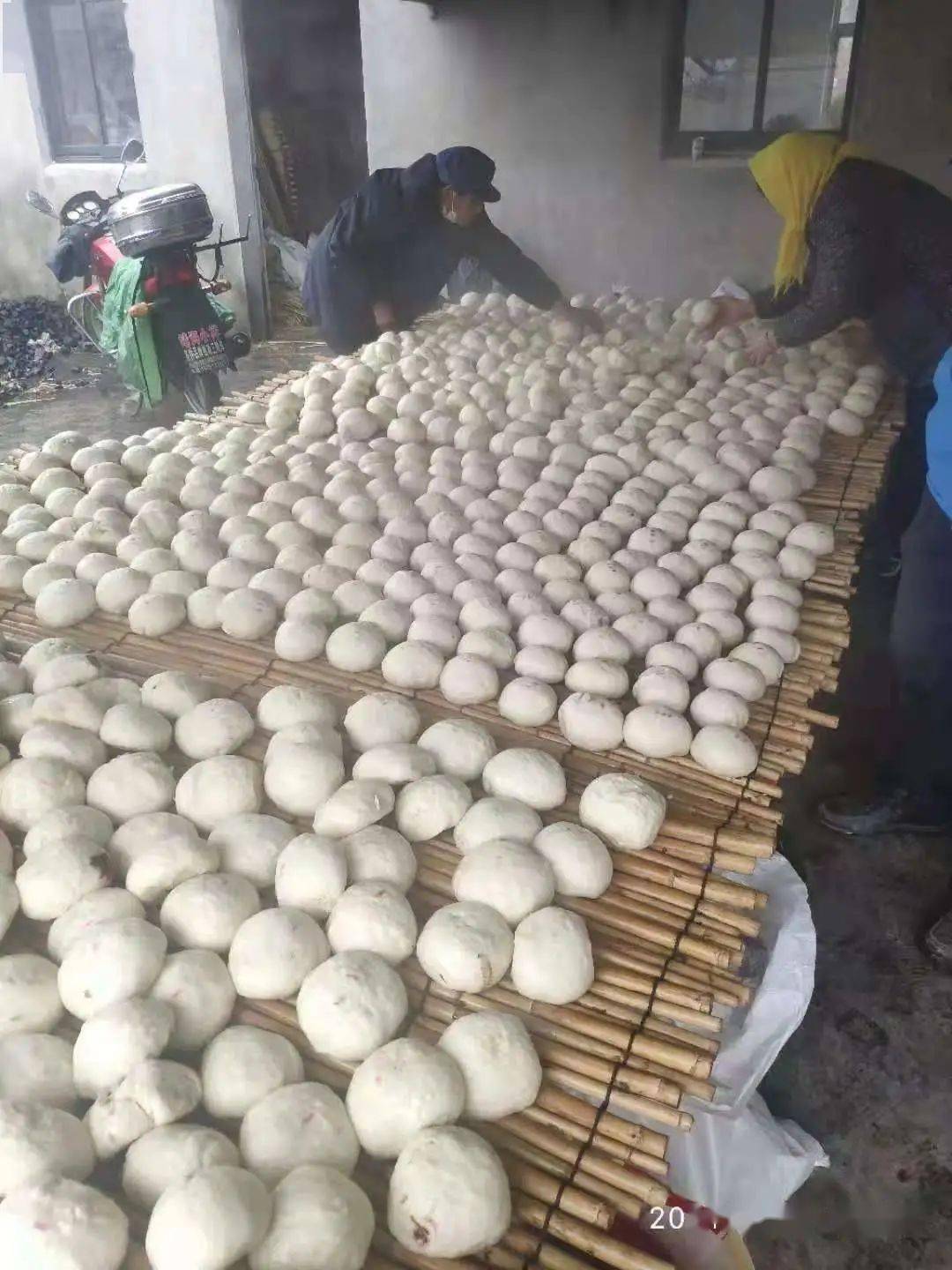 头条栟茶年味渐浓家家户户蒸馒头喜迎过年