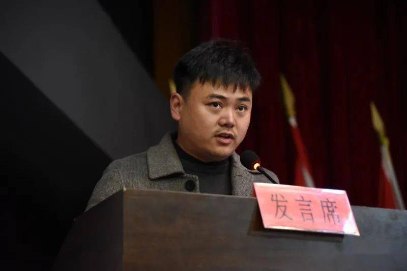 赤溪4个片区和14个科室开展擂台比武镇委书记金荣点评时提出殷切期望