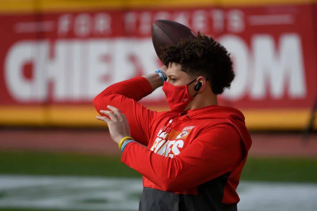 如果真的没了马霍姆斯, 酋长还能卫冕吗?_训练