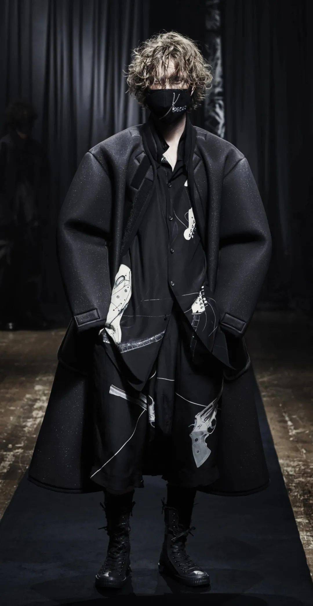 黑暗骑士丨山本耀司2021秋冬男装