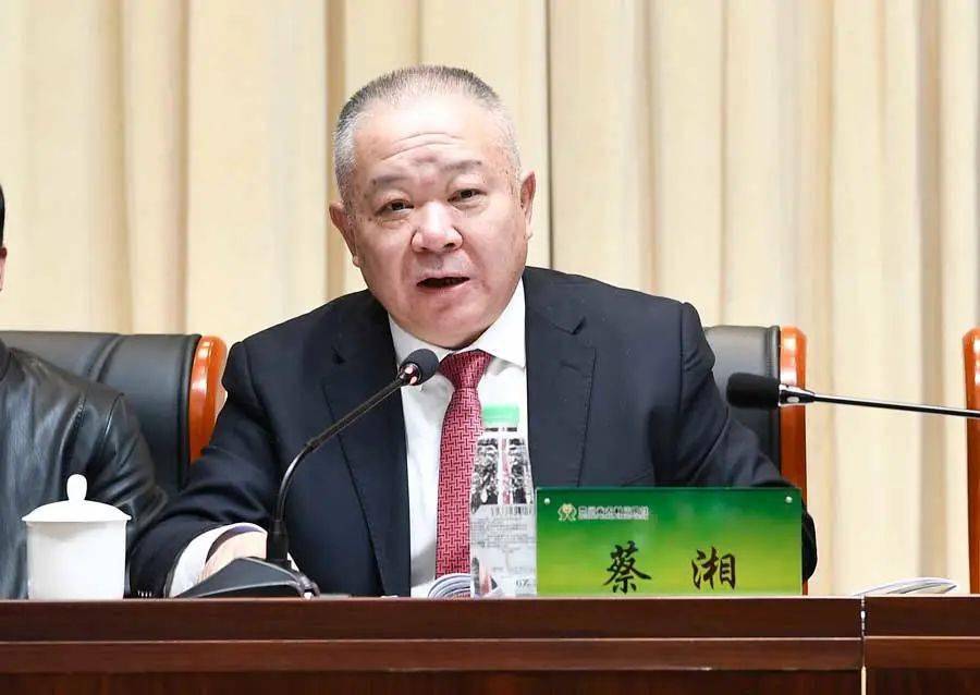 报告认为,2020年是贵州农信改革发展进程中极不平凡的一年,全省农信