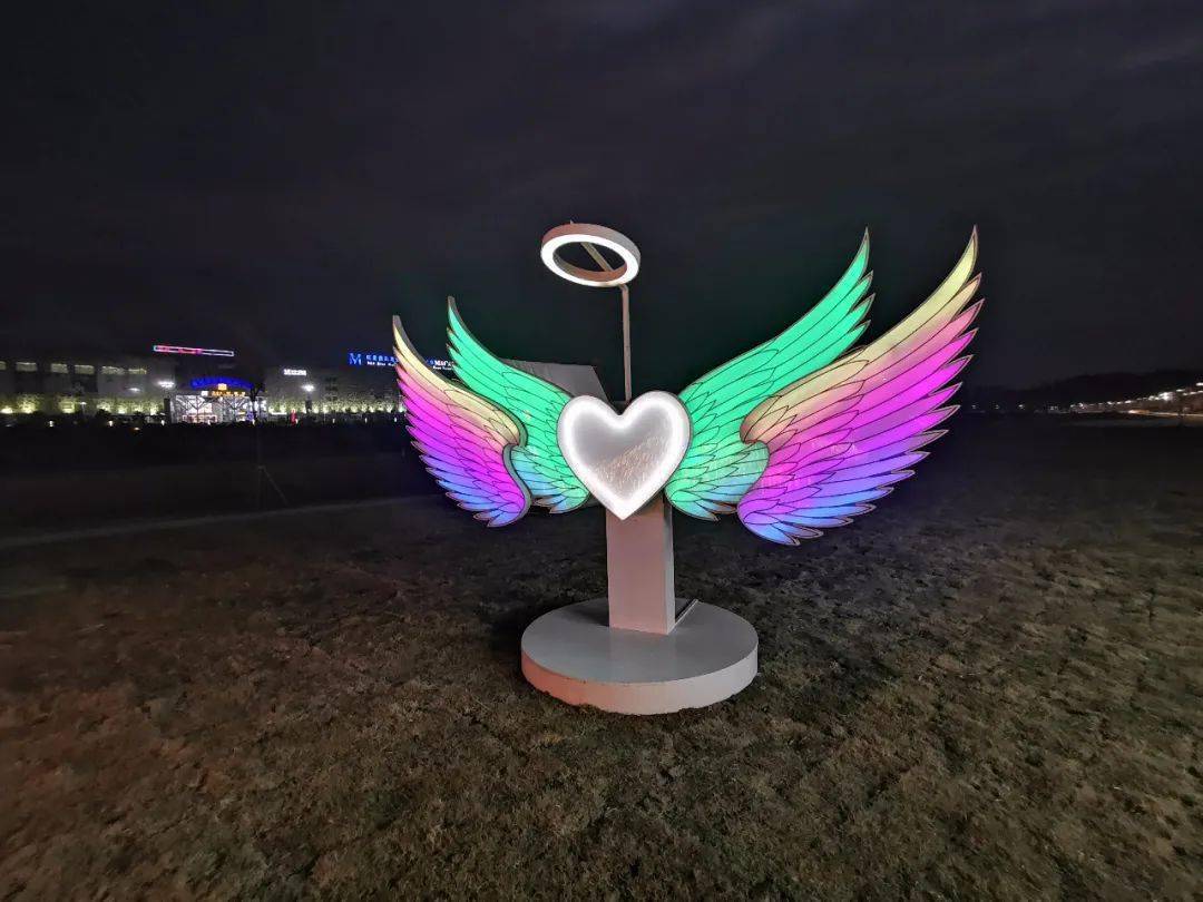 惊艳市区这个售楼部竟成超美拍照打卡地