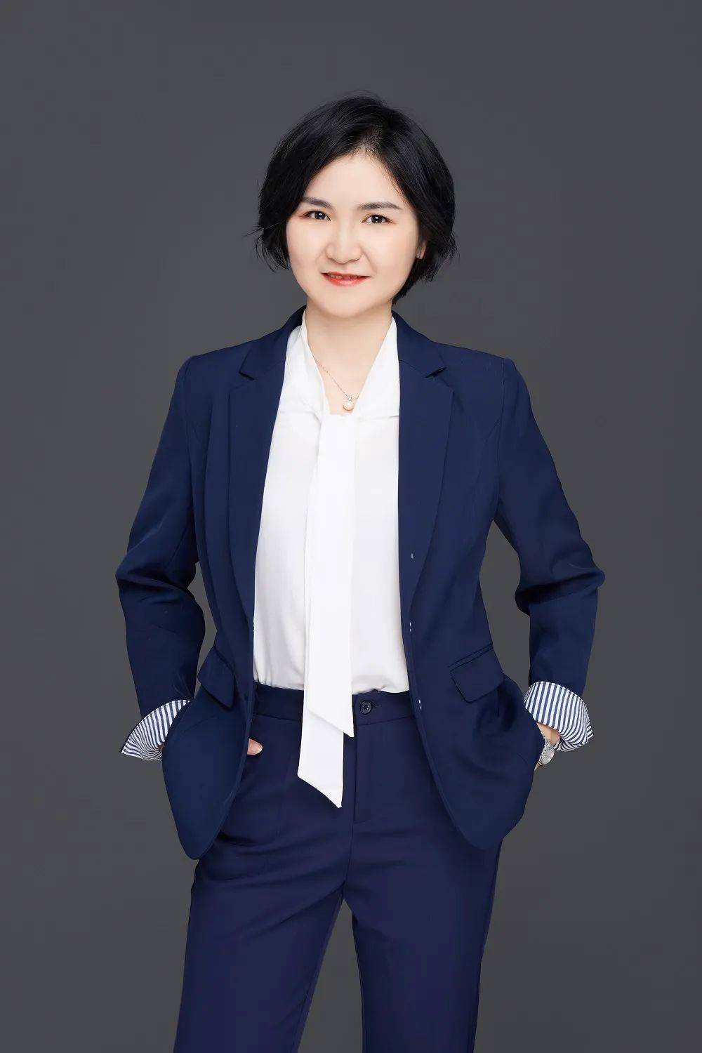 周颖南昌 滕王阁分舵三级拆书家ria学习力认证导师翰墨堂古琴教师分享