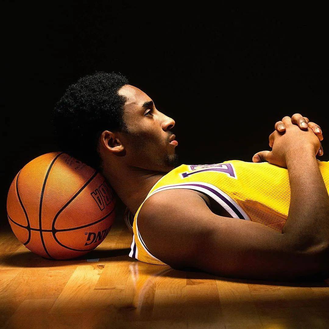 8 & 24 | 不可以错过科比的24张高清壁纸