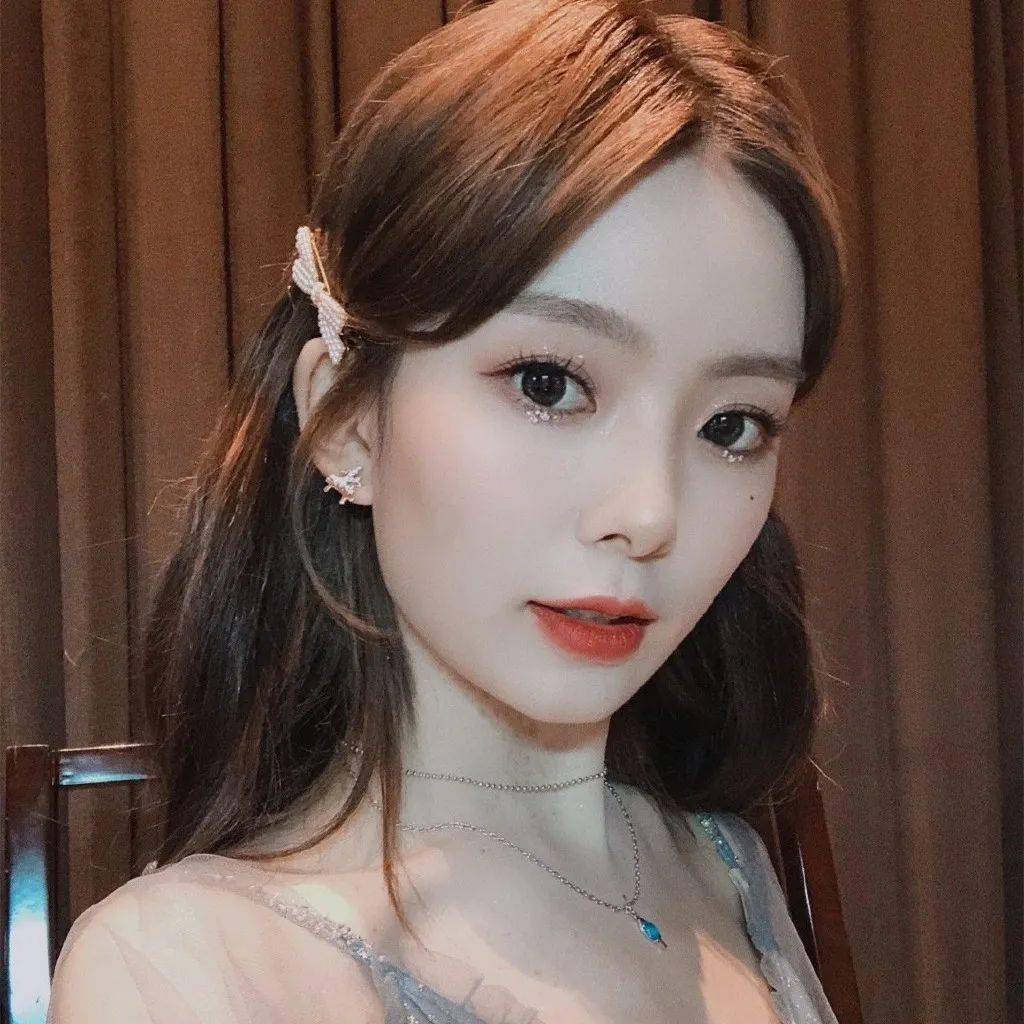 微信头像陈卓璇