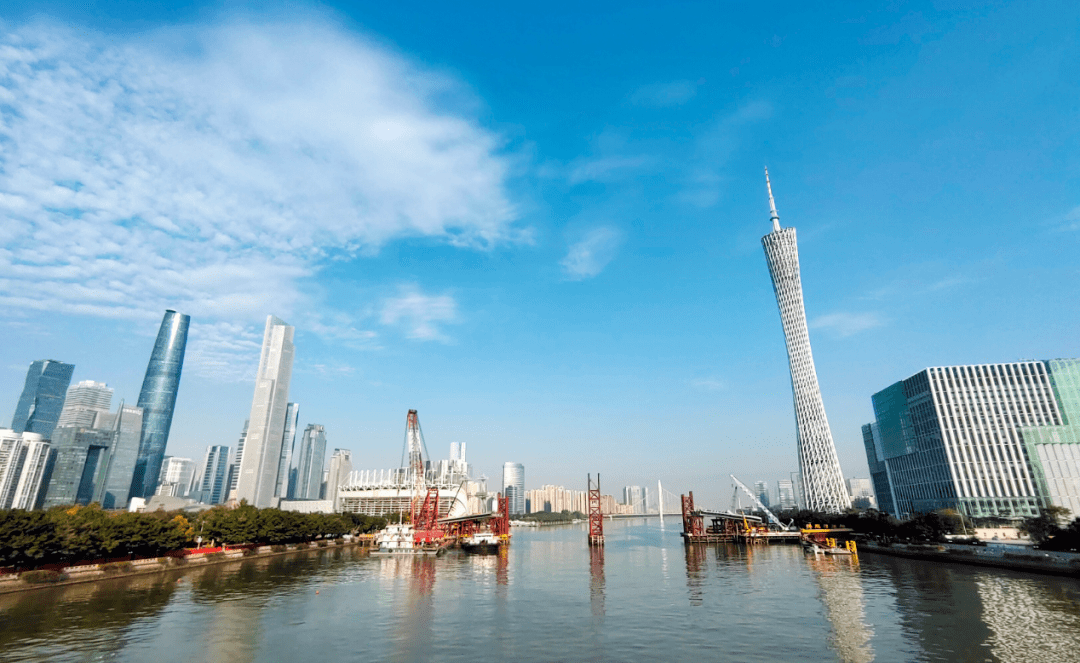 生物技术业经济总量_2015中国年经济总量(3)