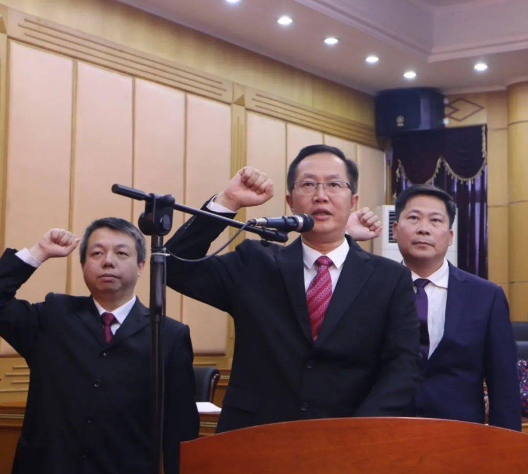 【权威发布】廖立勇代理北海市人民政府市长职务