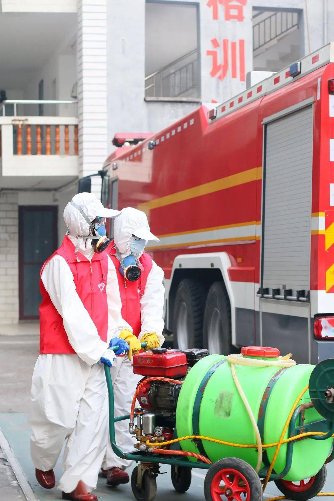 南宁市动员青年志愿者投身暖冬行动做好常态化疫情防控工作