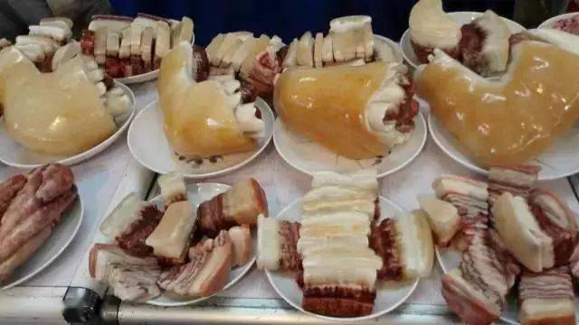 六旬大爷一块"肉石"收藏8年,出10万都不卖!