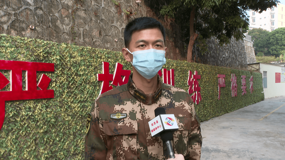 书画送祝福活动走进广东阳江海警局阳西工作站